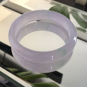Purple jade bracelet